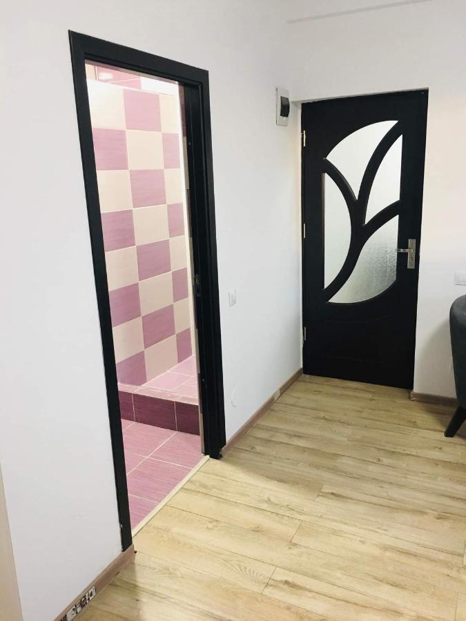 Casa Famous Apartment Яш Екстериор снимка