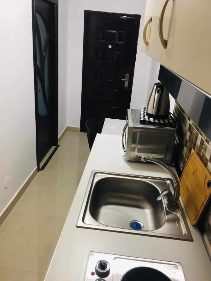 Casa Famous Apartment Яш Екстериор снимка